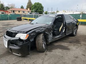 Chrysler 300C 5.7L 8 2011