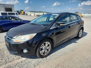 Ford Focus SEL 2.0L 4 2012