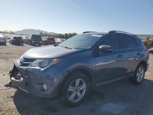 Toyota Rav4 XLE 2.5L 4 2014