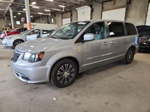 Chrysler Town & Country S 3.6L 6 2014