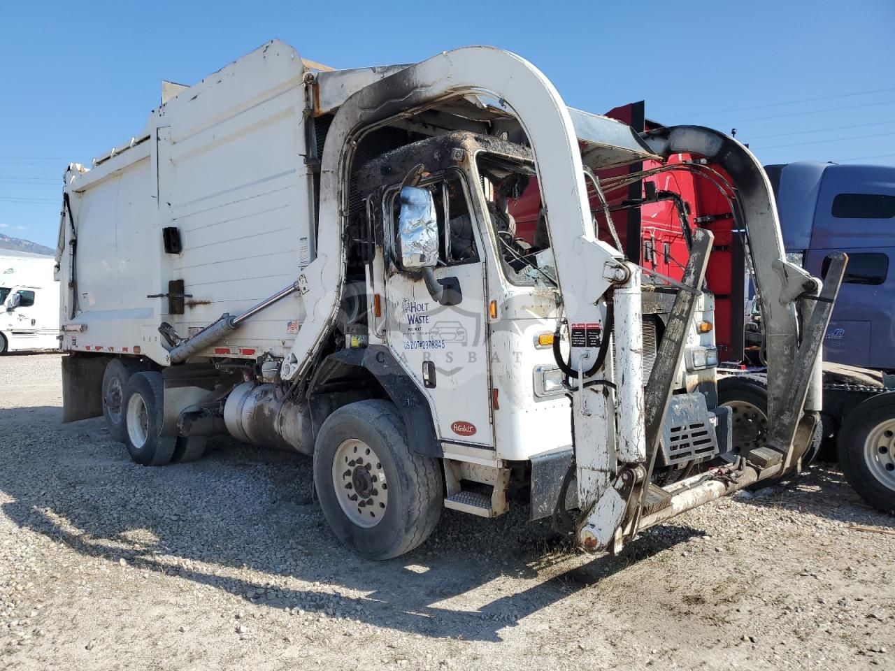 Peterbilt 320/325 8.9L 6 2014
