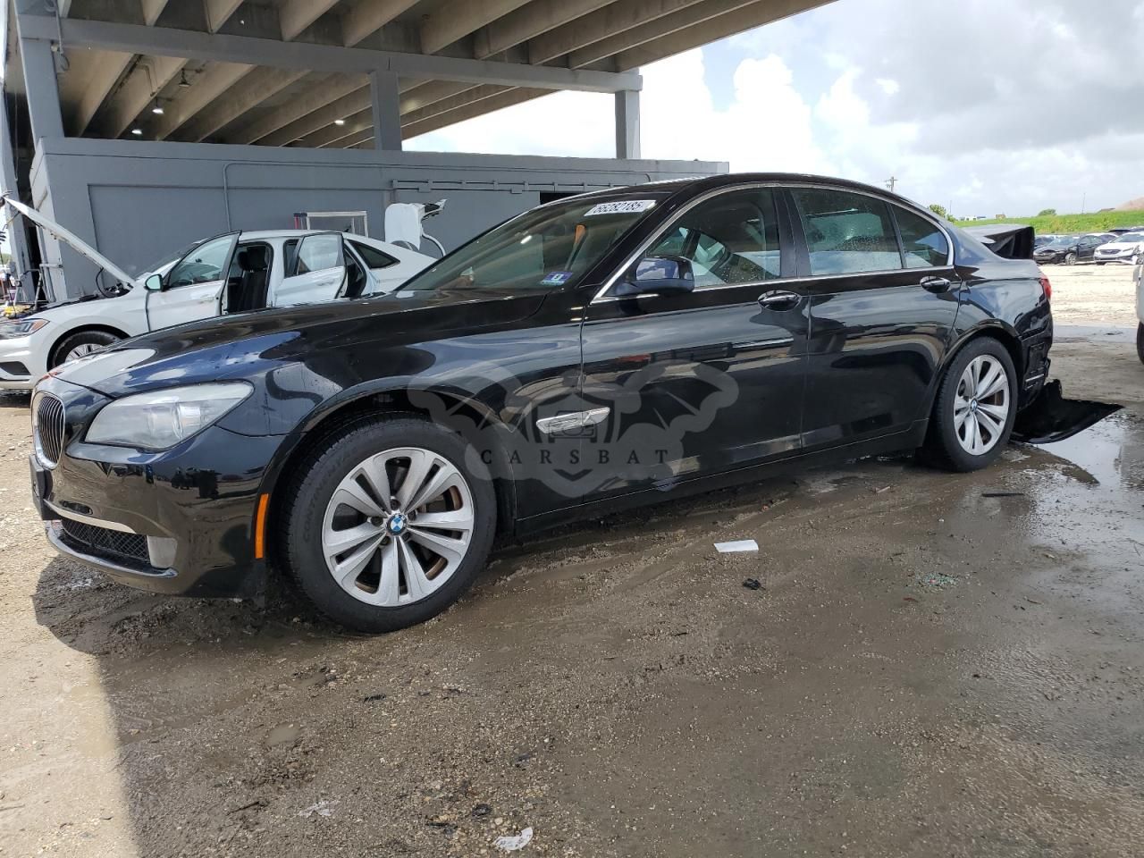BMW 7 Series I 2011