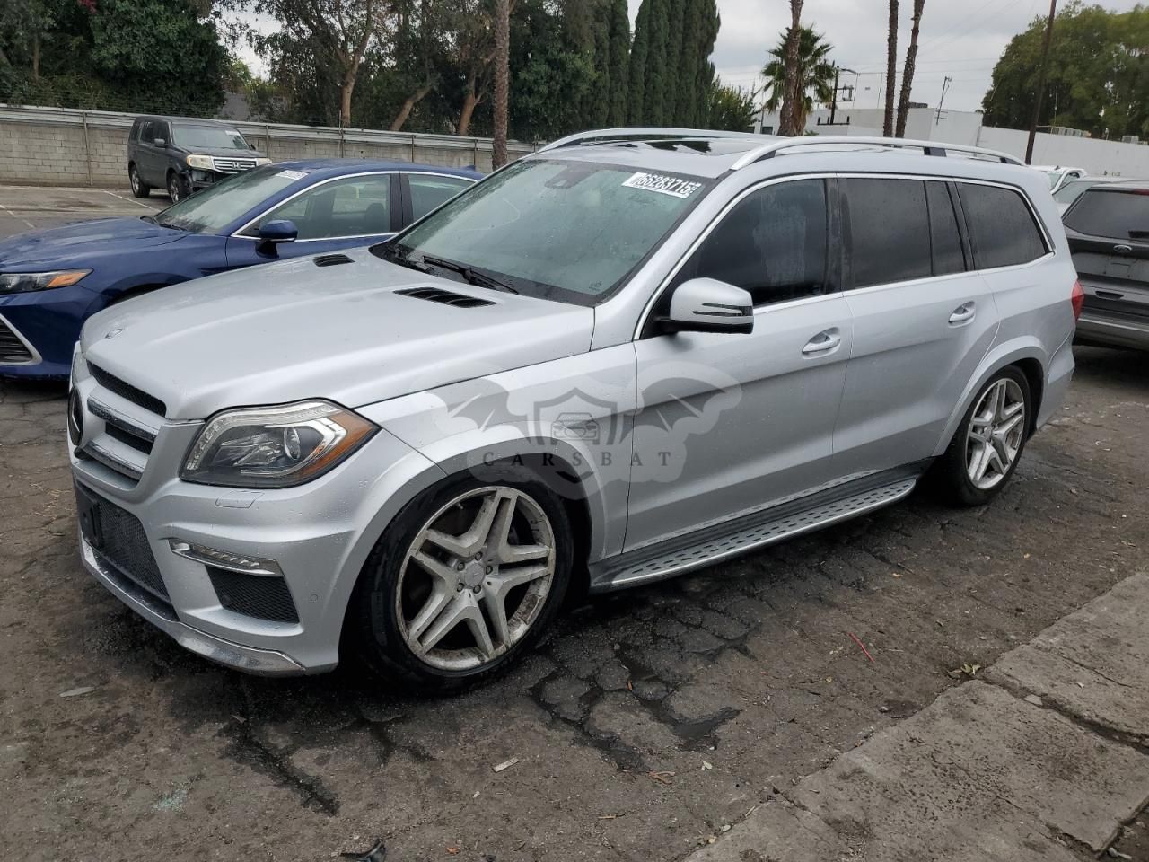 Mercedes-Benz GL 550 4MATIC 4.6L 8 2013