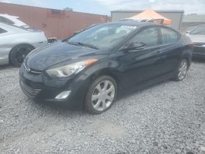 Hyundai Elantra GLS 1.8L 4 2013
