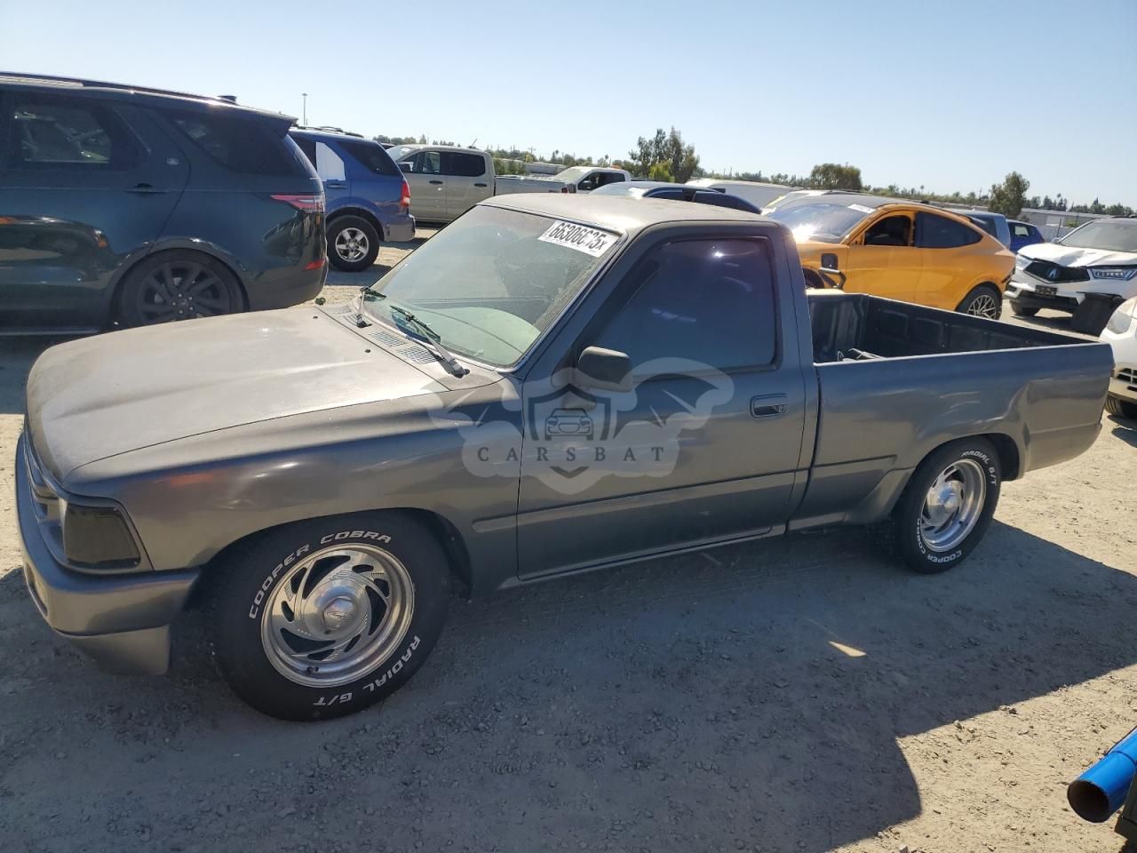 Toyota Hilux 1/2 TON SHORT WHEELBASE DLX 2.4L 4 1989