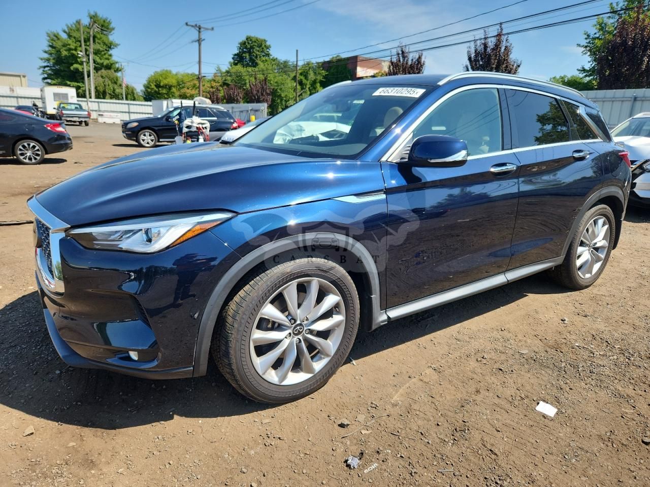 Infiniti QX50 LUXE 2.0L 4 2021