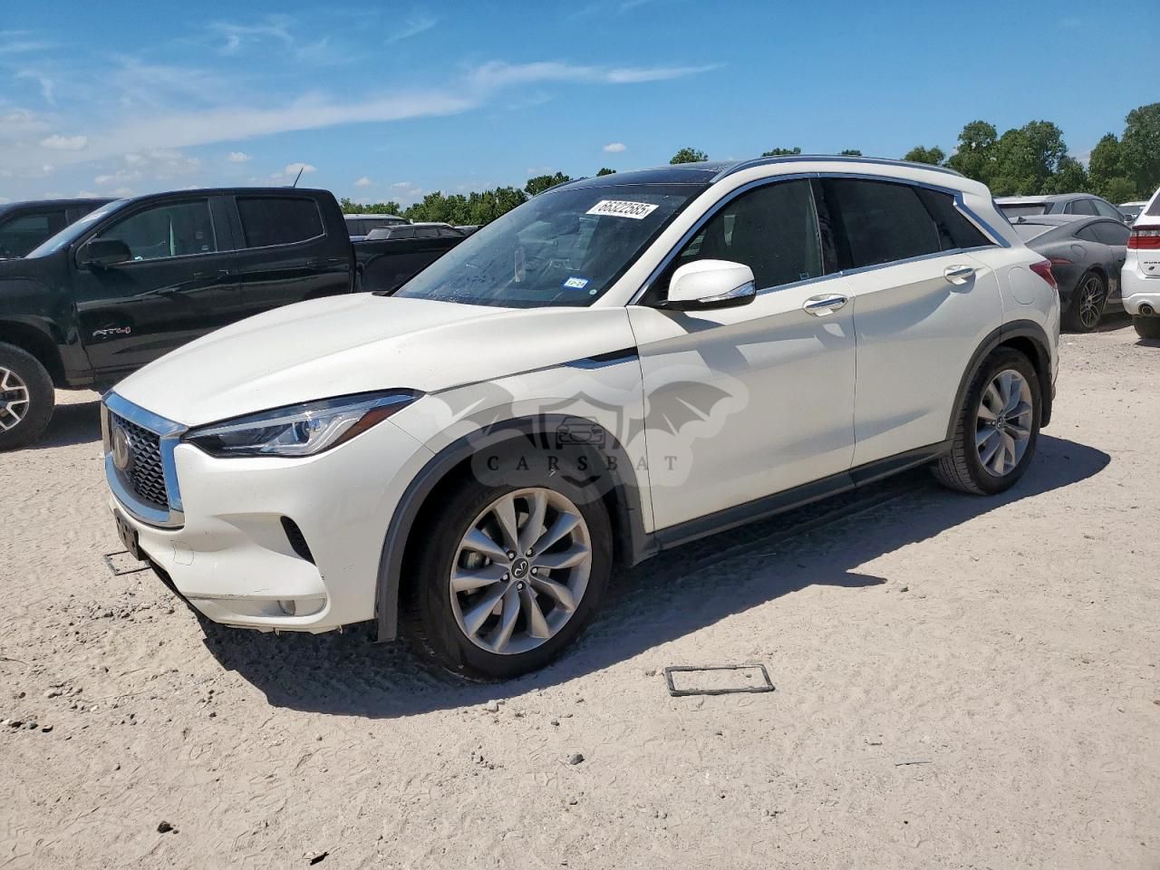 Infiniti QX50 LUXE 2.0L 4 2021
