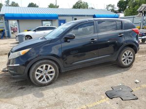 Kia Sportage LX 2.4L 4 2015