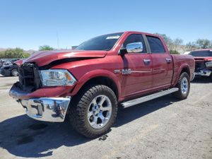 RAM 1500 LARAMIE 5.7L 8 2015