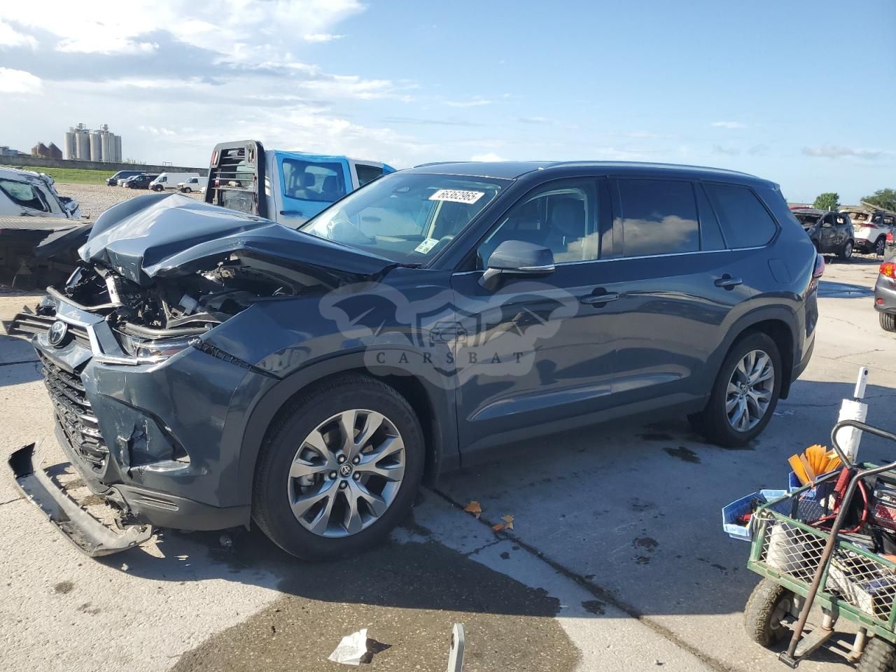 Toyota Grand Highlander XLE 2.5L 4 2024