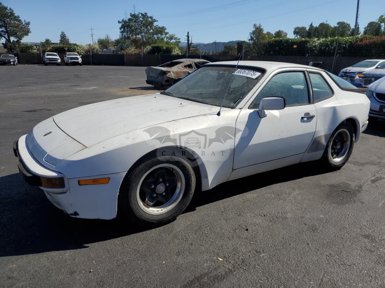 Porsche 944 2.5L 4 1984