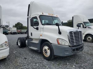 Freightliner Cascadia 12.8L 6 2015