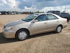 Toyota Camry LE 2.4L 4 2003
