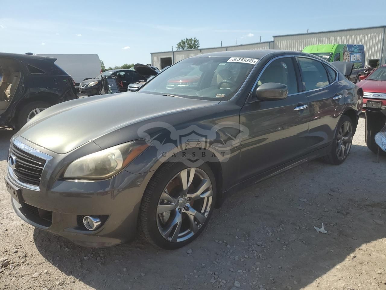 Infiniti M37 X 3.7L 6 2013