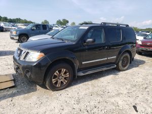 Nissan Pathfinder S 4.0L 6 2012