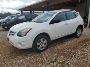 Nissan Rogue S 2.5L 4 2014
