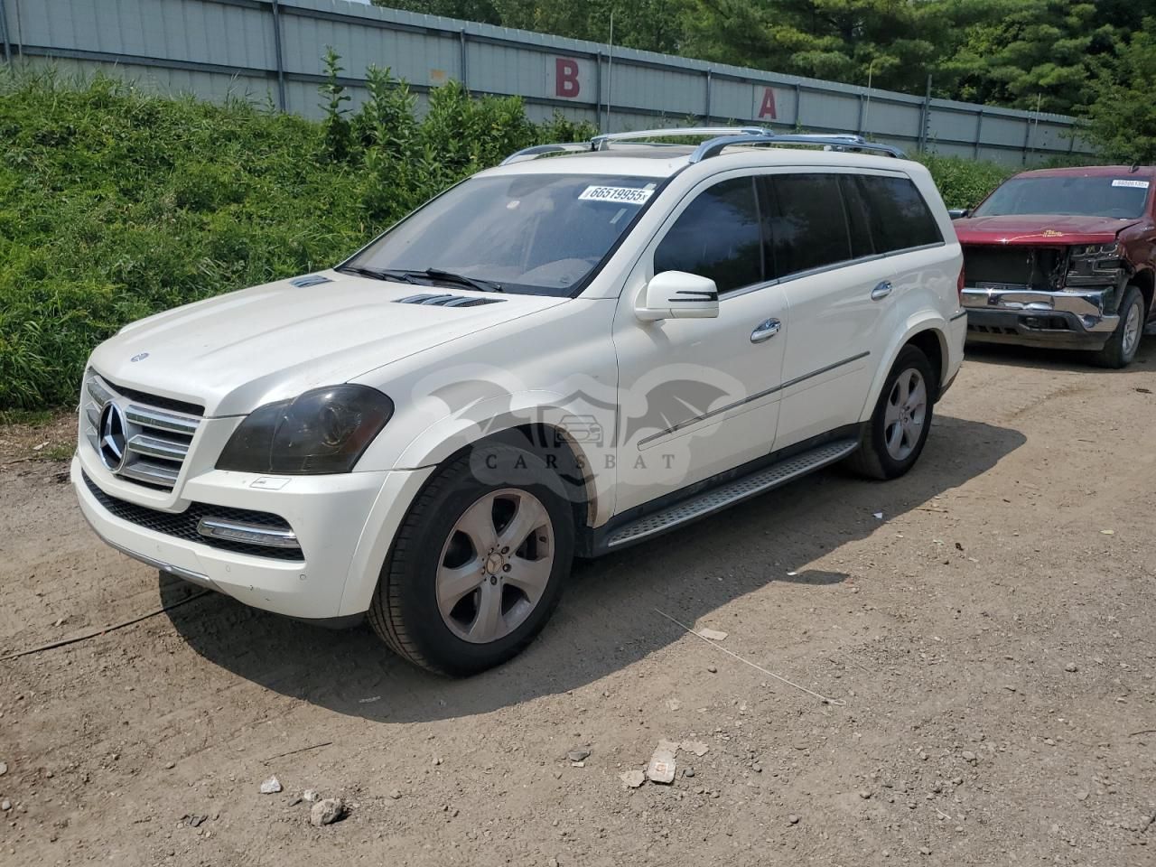 Mercedes-Benz GL 550 4MATIC 5.5L 8 2011