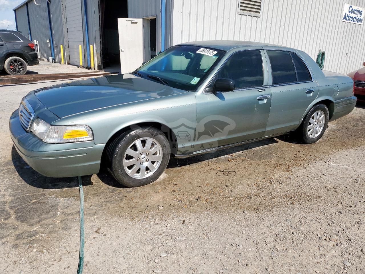 Ford Crown LX 4.6L 8 2006