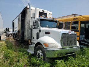 Peterbilt 330/337/348 8.9L 6 2015