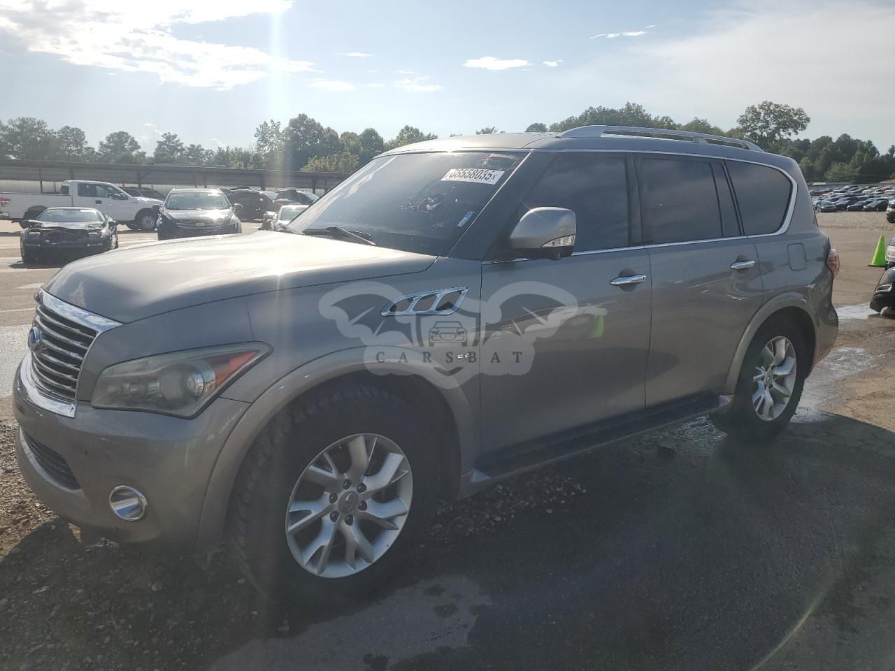 Infiniti QX80 5.6L 8 2014