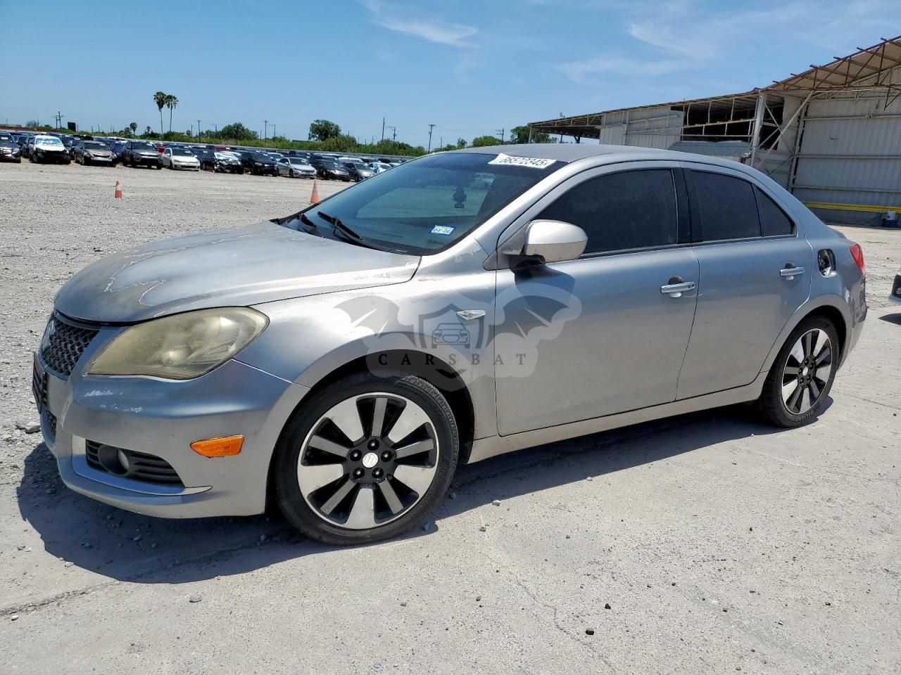 Suzuki Kizashi SE 2.4L 4 2012