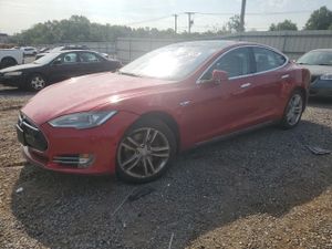 Tesla Model S 2014