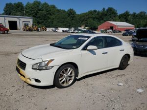 Nissan Maxima S 3.5L 6 2009