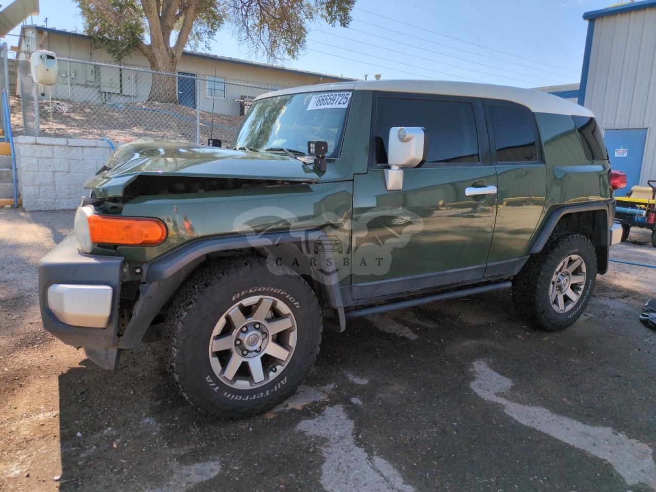 Toyota FJ Cruiser 4.0L 6 2014