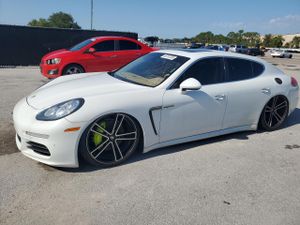 Porsche Panamera S HYBRID 3.0L 6 2014