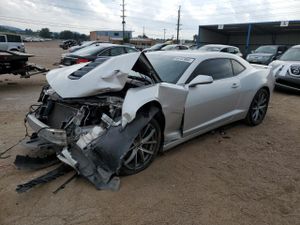 Chevrolet Camaro 2SS 6.2L 8 2015