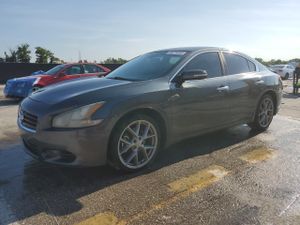 Nissan Maxima S 3.5L 6 2011
