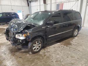 Chrysler Town & Country TOURING 3.6L 6 2011