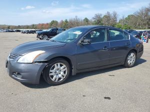 Nissan Altima BASE 2.5L 4 2010