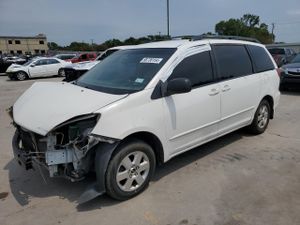 Toyota Sienna CE 3.3L 6 2005