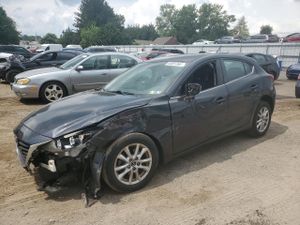 Mazda 3 TOURING 2.0L 4 2015