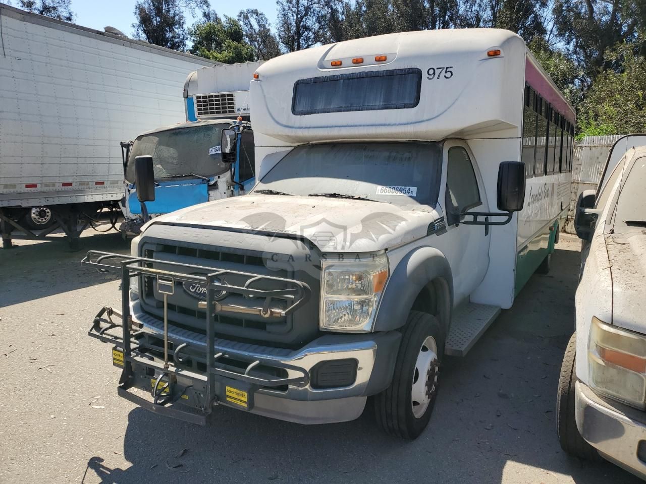 Ford F550 SUPER DUTY 6.8L 10 2013