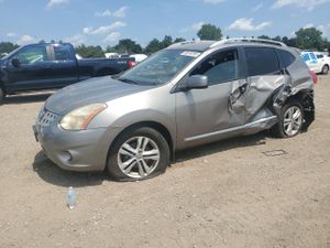 Nissan Rogue S 2.5L 4 2012