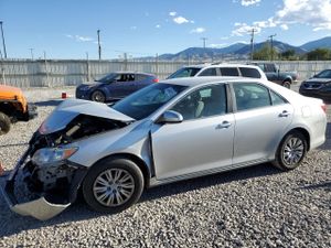 Toyota Camry BASE 2.5L 4 2012