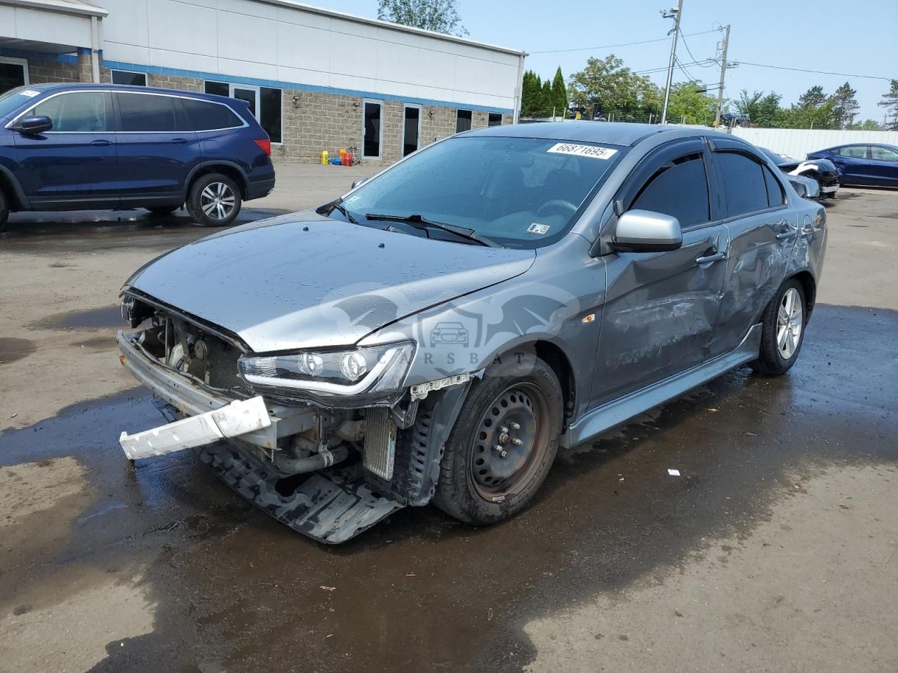 Mitsubishi Lancer SE 2.4L 4 2013