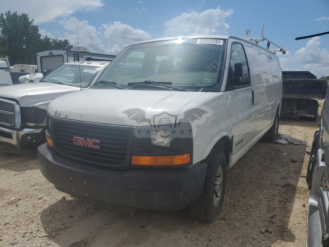 GMC Savana G2500 4.8L 8 2005