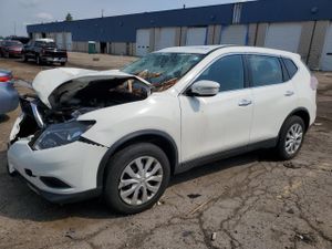 Nissan Rogue S 2.5L 4 2015