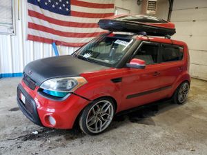 Kia Soul + 2.0L 4 2013
