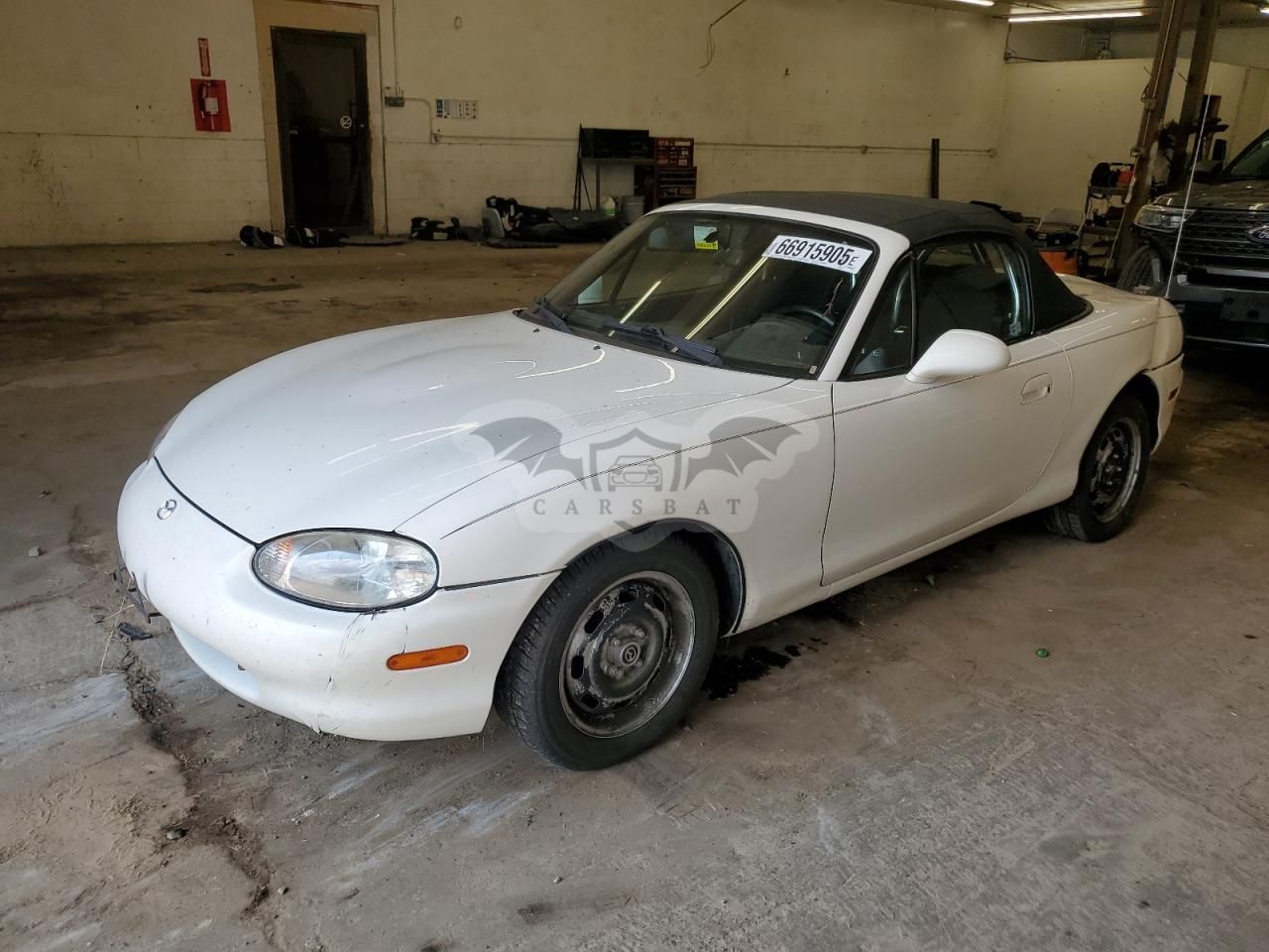 Mazda MX-5 (Miata) 1.8L 4 1999