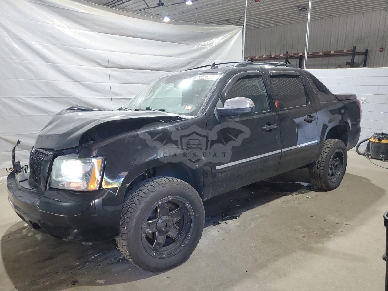 Chevrolet Avalanche LTZ 5.3L 8 2012