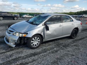 Toyota Corolla BASE 1.8L 4 2011