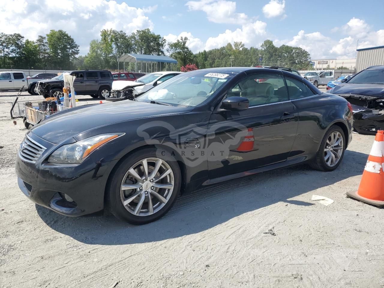Infiniti Q60 BASE 3.7L 6 2015