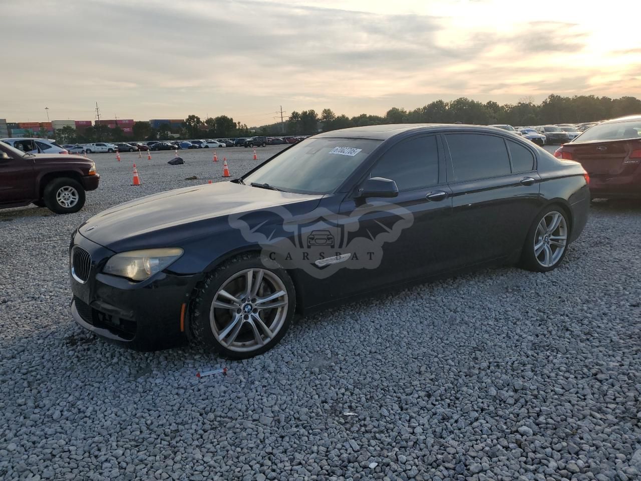 BMW 7 Series LXI 4.4L 8 2011