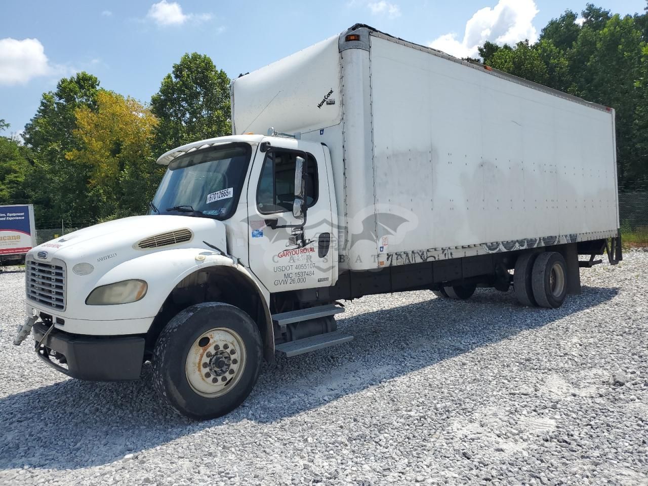 Freightliner Business Class M2 106 MEDIUM DUTY 8.3L 6 2009