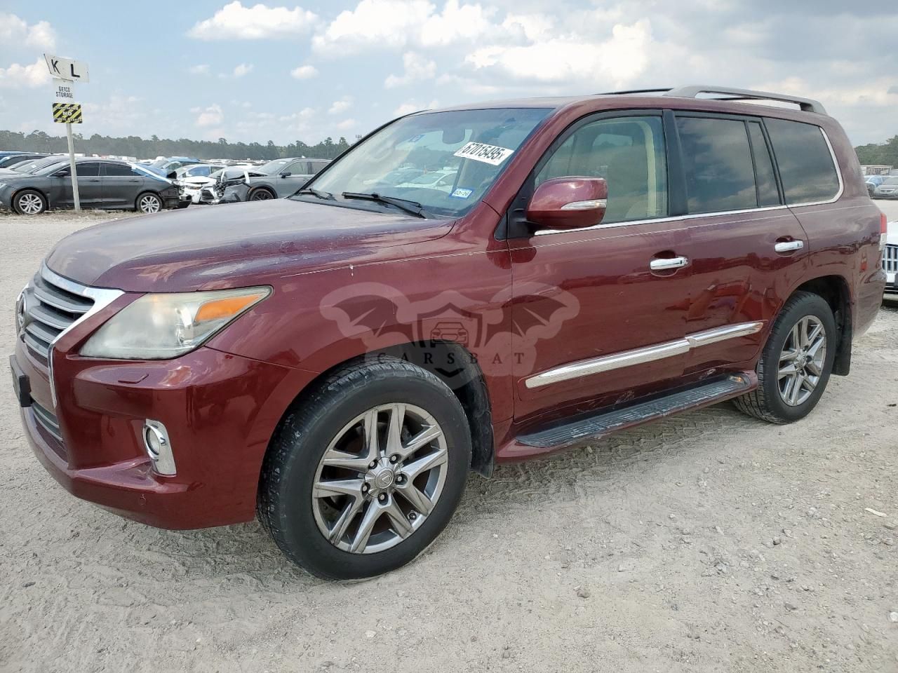 Lexus LX 570 5.7L 8 2013