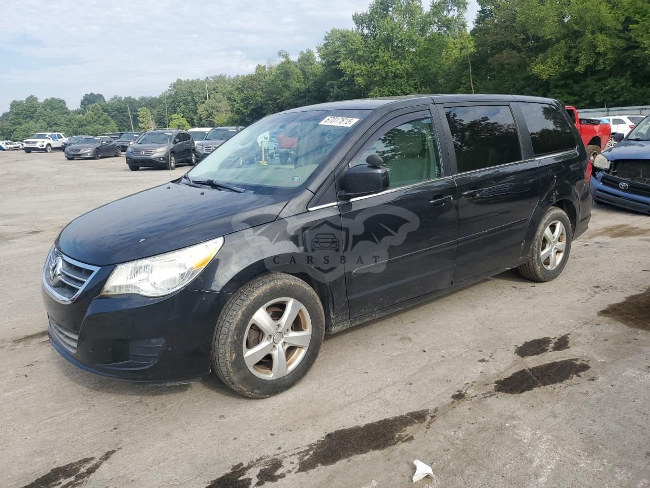 Volkswagen Routan SE 3.8L 6 2010